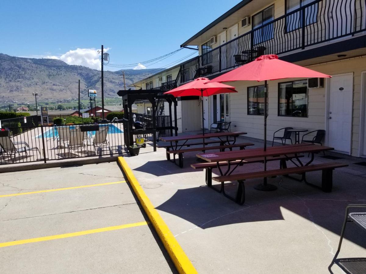 Osoyoos Lakeview Inn & Suites Екстериор снимка