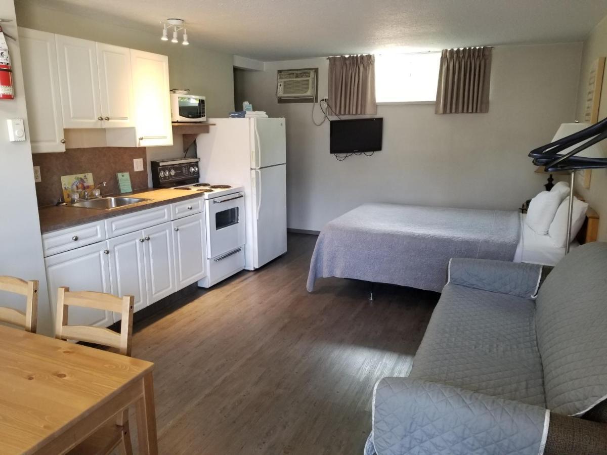Osoyoos Lakeview Inn & Suites Стая снимка