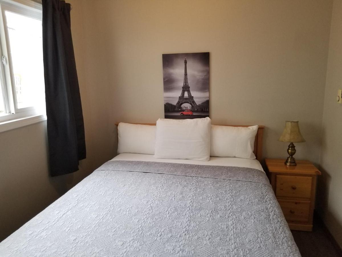 Osoyoos Lakeview Inn & Suites Стая снимка