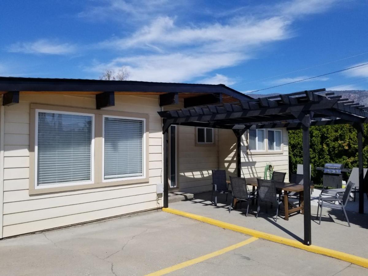 Osoyoos Lakeview Inn & Suites Екстериор снимка