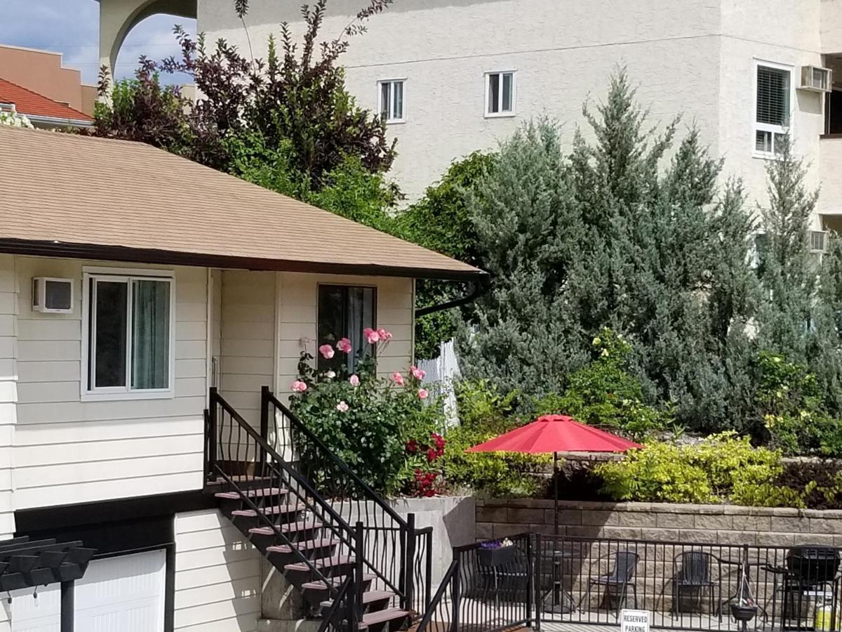 Osoyoos Lakeview Inn & Suites Екстериор снимка